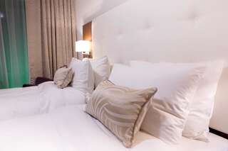 Отель Hotel Transilvania Алба-Юлия Двухместный номер Делюкс с 1 кроватью или 2 отдельными кроватями 4*-12