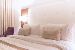 Отель Hotel Transilvania Алба-Юлия Двухместный номер Делюкс с 1 кроватью или 2 отдельными кроватями 4*-2